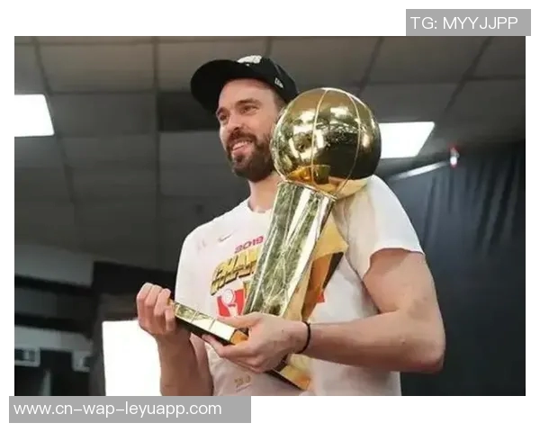 杨瀚森在美媒模拟选秀中被老鹰队以22顺位选中再创佳绩