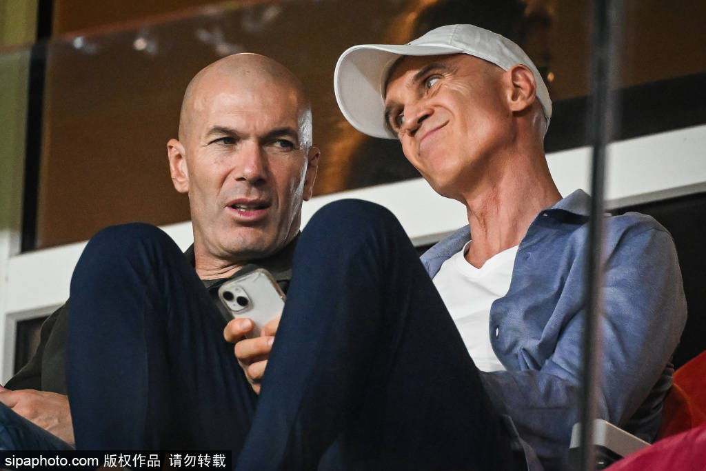罗滕:巴黎圣日耳曼抽签很好,能进前三,甚至有可能夺得欧冠三连冠